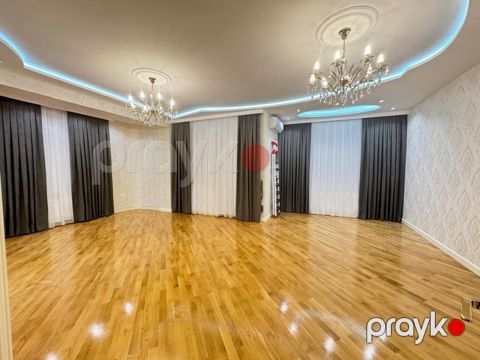 Satılır 4 otaqlı yeni tikili 156 m²