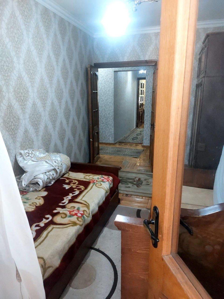 Satılır 4 otaqlı köhnə tikili 100 m² — Mənzil, Bakı (7)