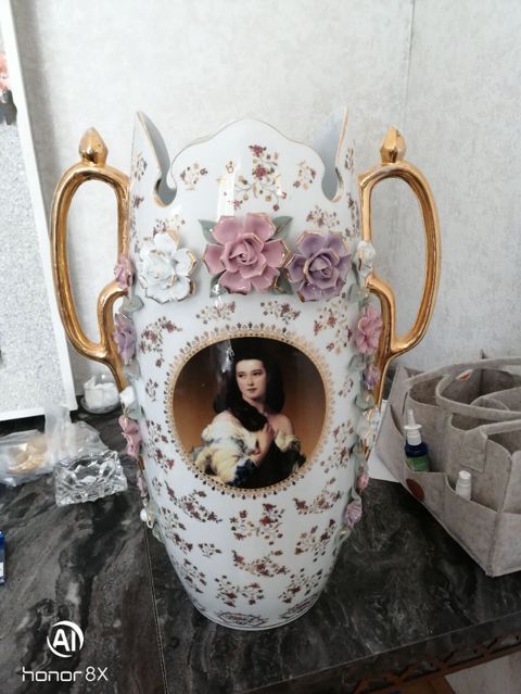Yeni kimi dekor guldanliq — Bakı