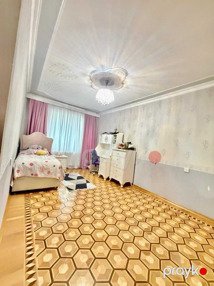 Satılır 4 otaqlı köhnə tikili 120 m² — Mənzil, Bakı (9)