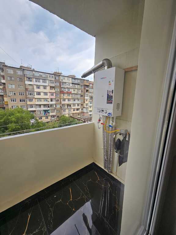 Satılır 3 otaqlı köhnə tikili 75 m² — Mənzil, Bakı (11)