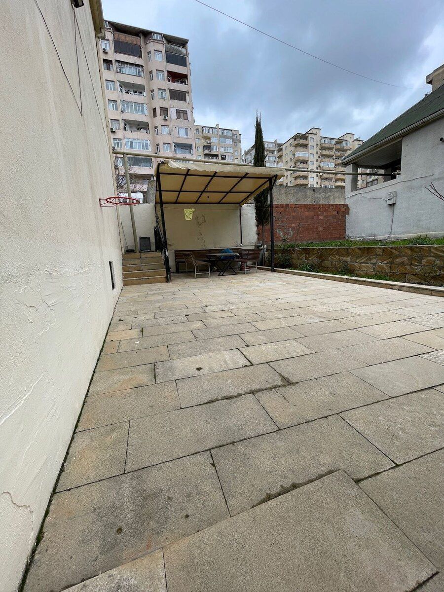 Həyət evi kirayə verilir, Yeni Yasamal qəs — Ev, villa, Bakı (4)