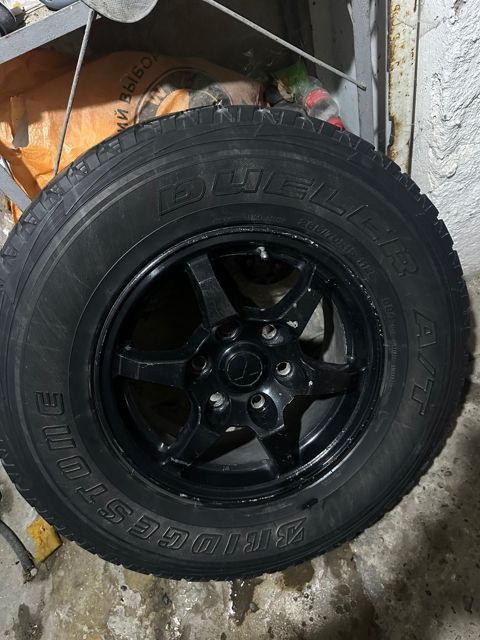 Mitsubishi Pajero təkərləri 265/70 R16 — Bakı