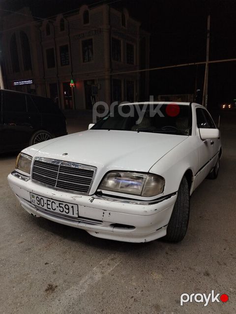 Mercedes C 220, 2.2 L, 1995 il, 683 000 km