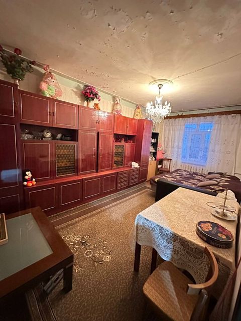 Satılır 3 otaqlı köhnə tikili 80 m² — Bakı