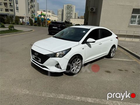 Hyundai Accent: 1.6 l 2021 il Sedan