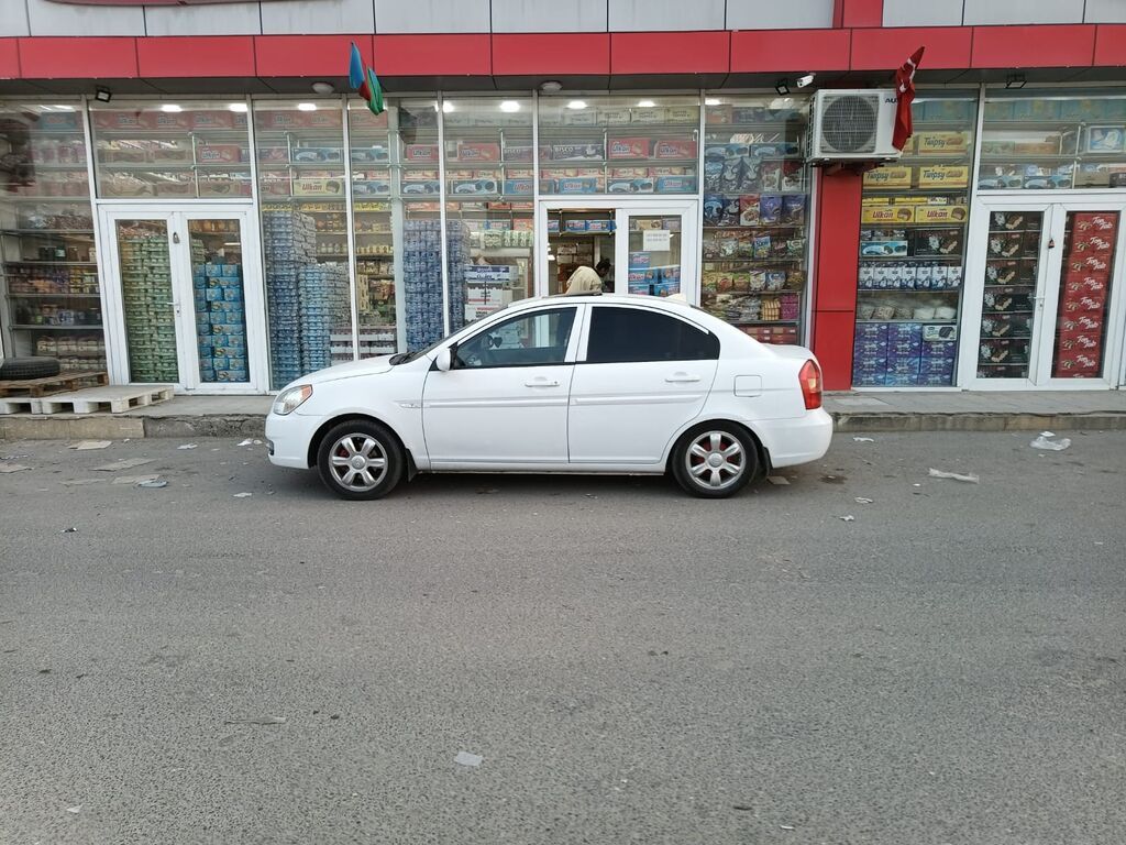 Hyundai Accent: 1.6 l 2009 il Sedan — Avtomobillər, Qobustan (4)