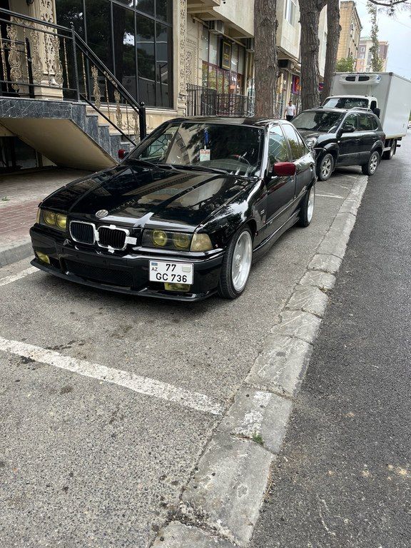 BMW 320, 2.0 L, 1996 il, 590 000 km — Avtomobillər, Bakı (4)