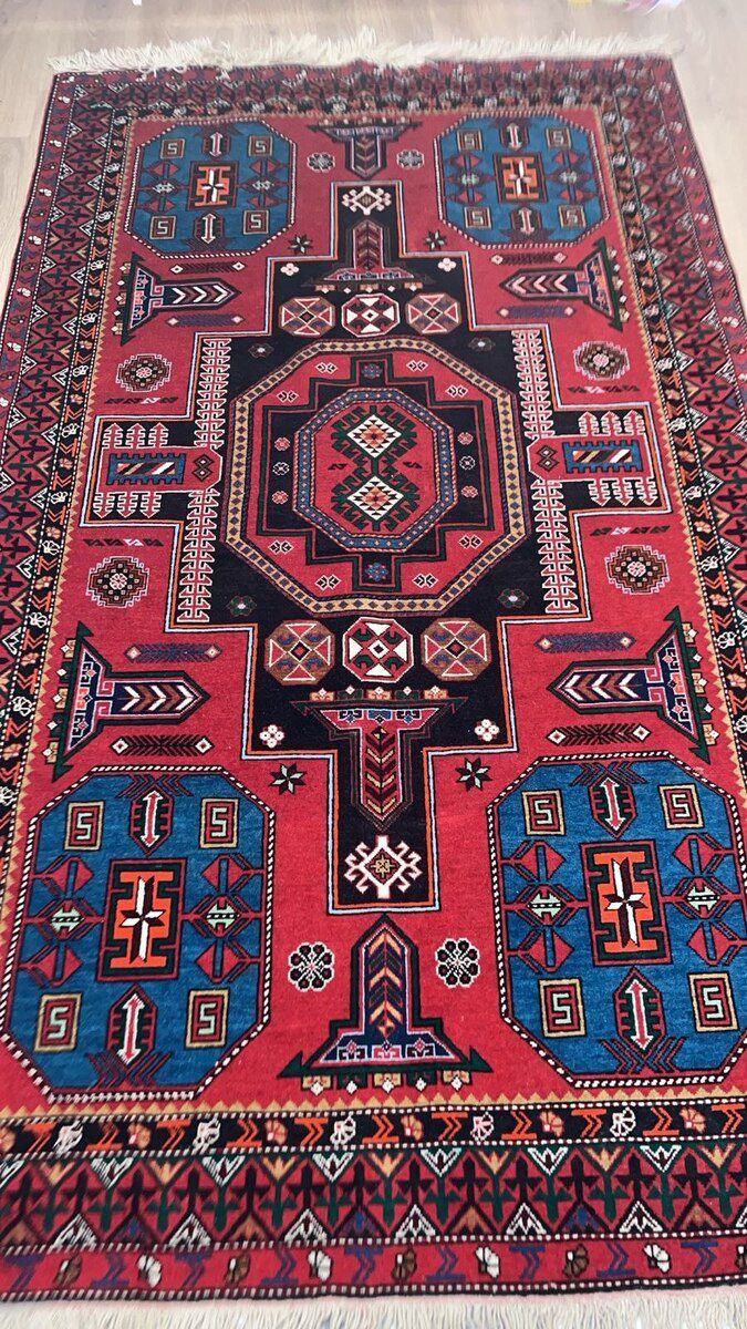 Xalça — Xalılar və xalı yolları, Bakı