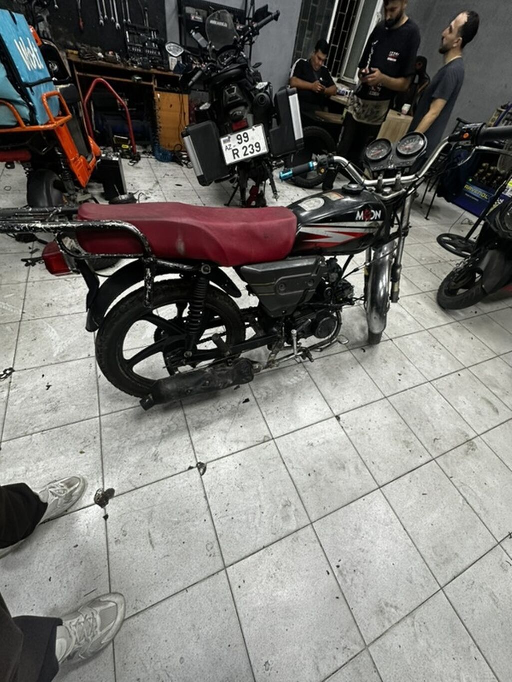 Moon brand — Mopedlər və skuterlər, Bakı (3)