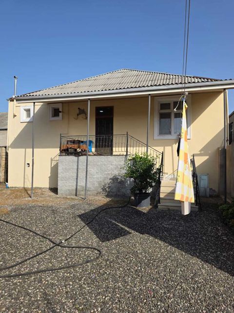 Satılır 4 otaqlı həyət evi/bağ evi 130 m² — Sumqayıt