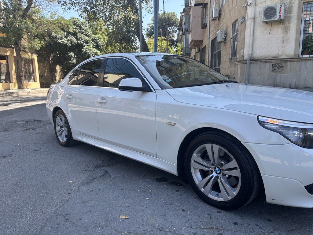 BMW 528, 3.0 L, 2009 il, 343 000 km — Avtomobillər, Bakı (4)