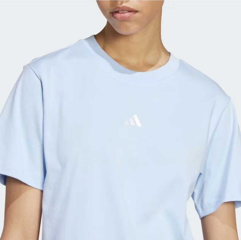 Original yeni Adidas T-shirt. S olchu. Məhsul: Açıq mavi qadın — Futbolka və polo, Bakı