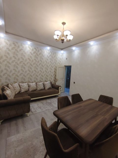 Satılır 6 otaqlı həyət evi/bağ evi 170 m² — Bakı