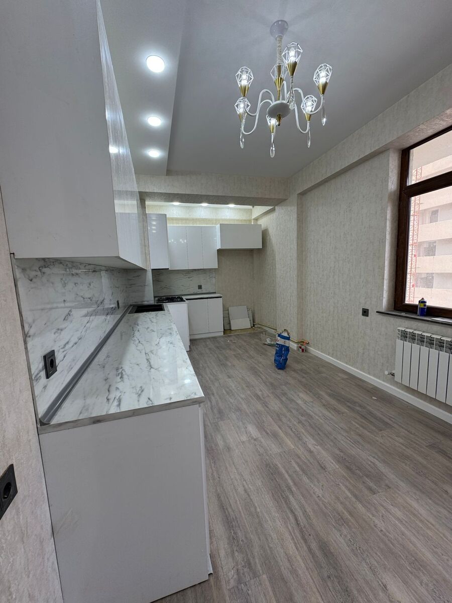 Satılır 4 otaqlı yeni tikili 173 m² — Mənzil, Bakı (2)