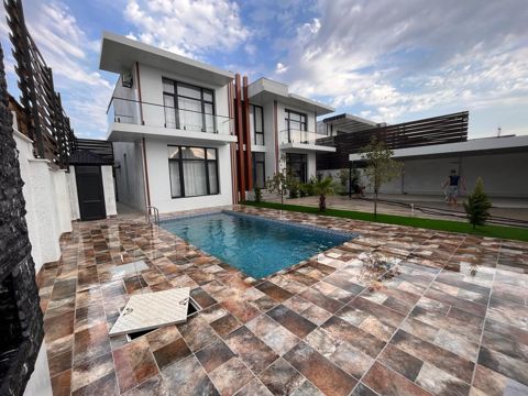 İcarəyə verilir 6 otaqlı həyət evi/bağ evi 280 m² — Bakı