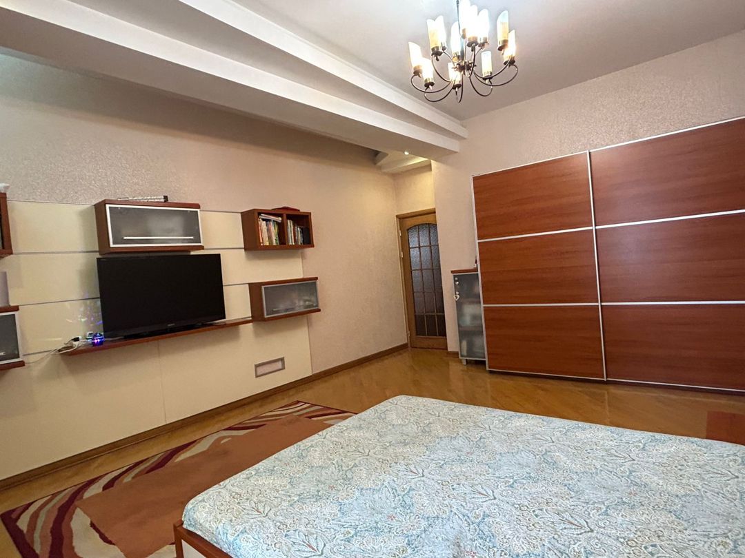 Satılır 4 otaqlı yeni tikili 175 m² — Mənzil, Bakı (10)
