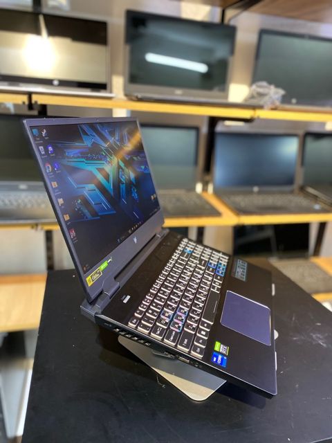 Acer Predator Helios 300 — Bakı