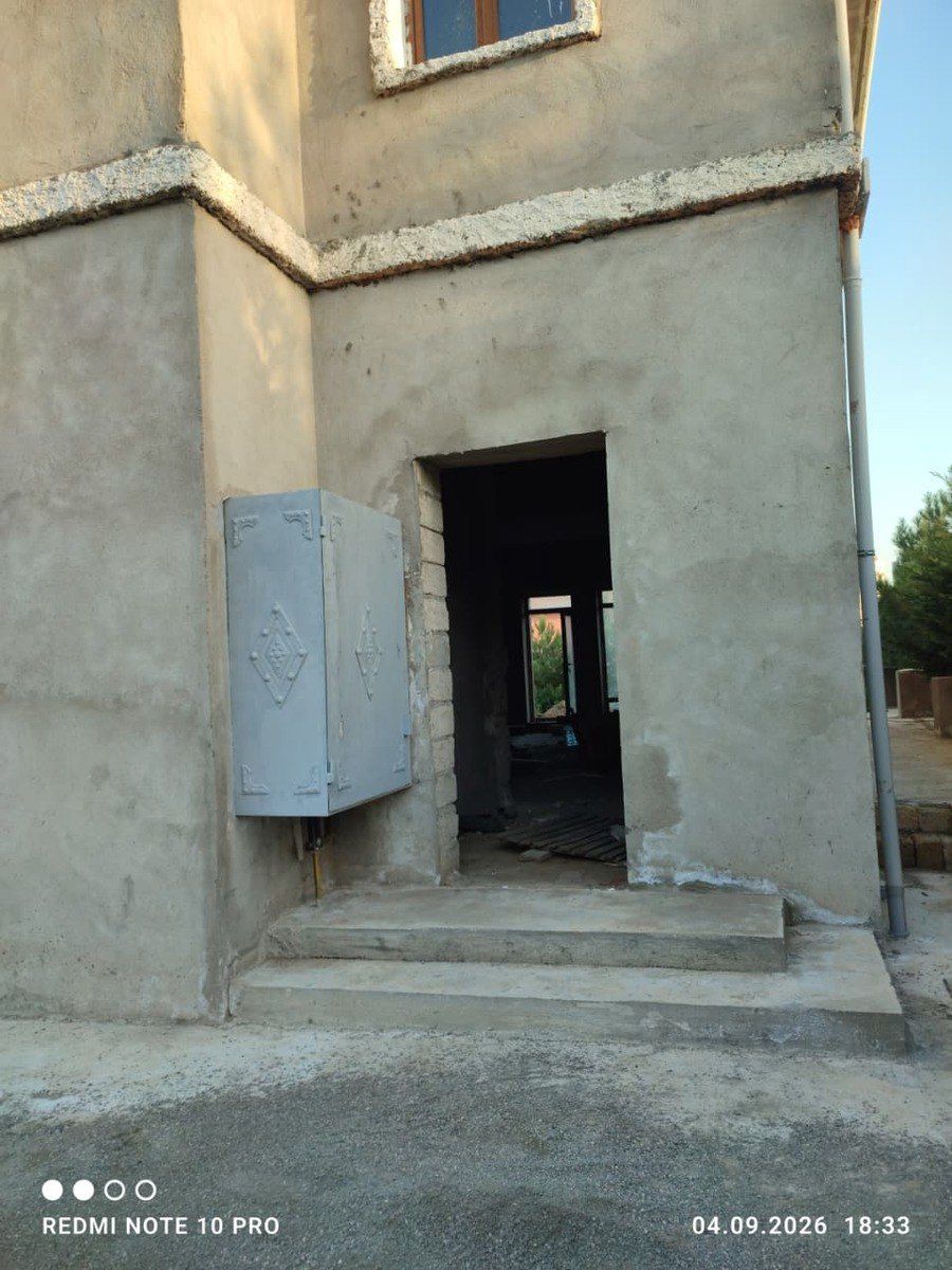 Satılır 4 otaqlı həyət evi/bağ evi 187 m² — Ev, villa, Bakı (2)