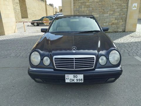 Mercedes E 320, 3.2 L, 1998 il, 277 351 km — Bakı