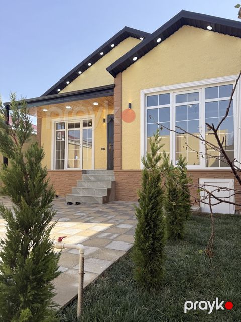 Satılır 3 otaqlı həyət evi/bağ evi 100 m²