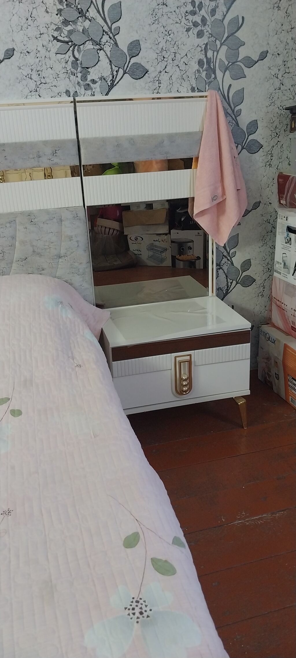 Yataq otağı üçün tam mebel və texnika dəsti. Dəstə şəkildə göstərilən — Yataq otağı mobilya dəstləri, Mehdiabad (7)