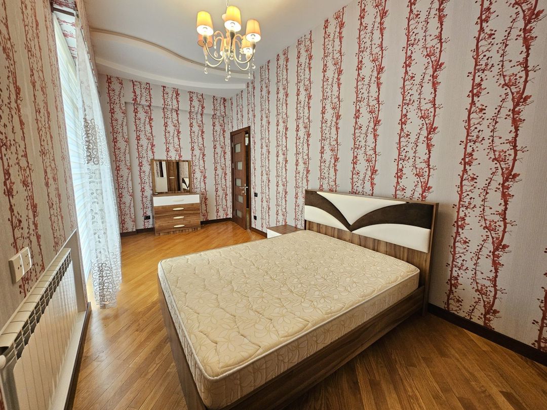 İcarəyə verilir 3 otaqlı yeni tikili 125 m² — Mənzil, Bakı (11)