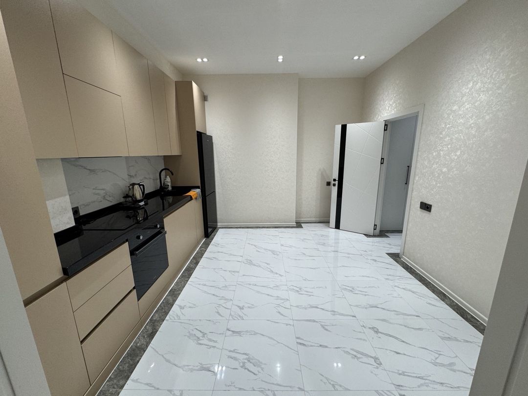 İcarəyə verilir 2 otaqlı yeni tikili 75 m² — Mənzil, Bakı (9)