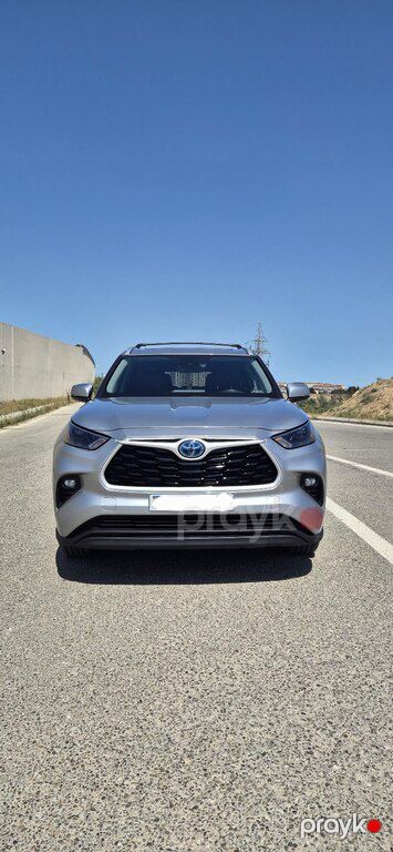 Toyota Highlander, 2.5 L, 1.6 kWh, 2023 il, 73 000 km
