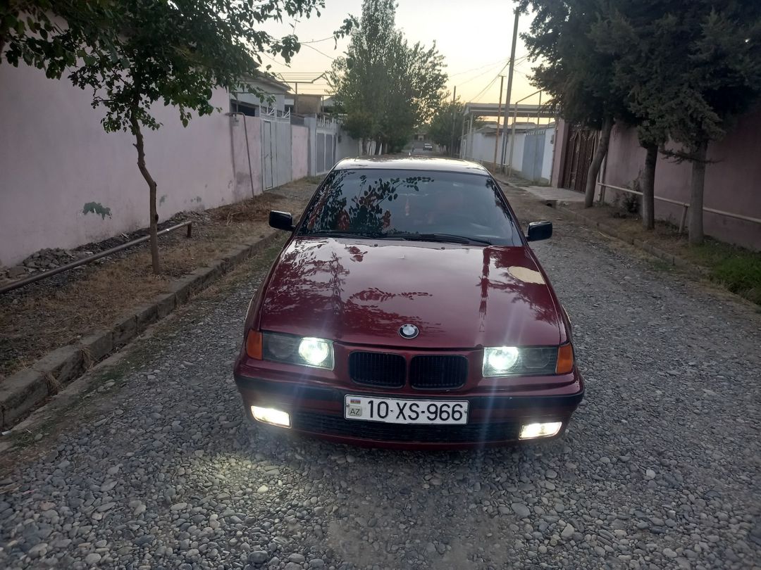 BMW 318, 1995 il — Avtomobillər, Biləsuvar