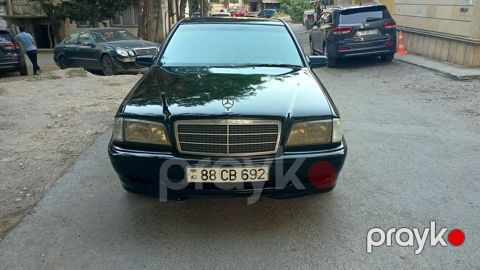 Mercedes C 220, 2.2 L, 1998 il, 270 000 km