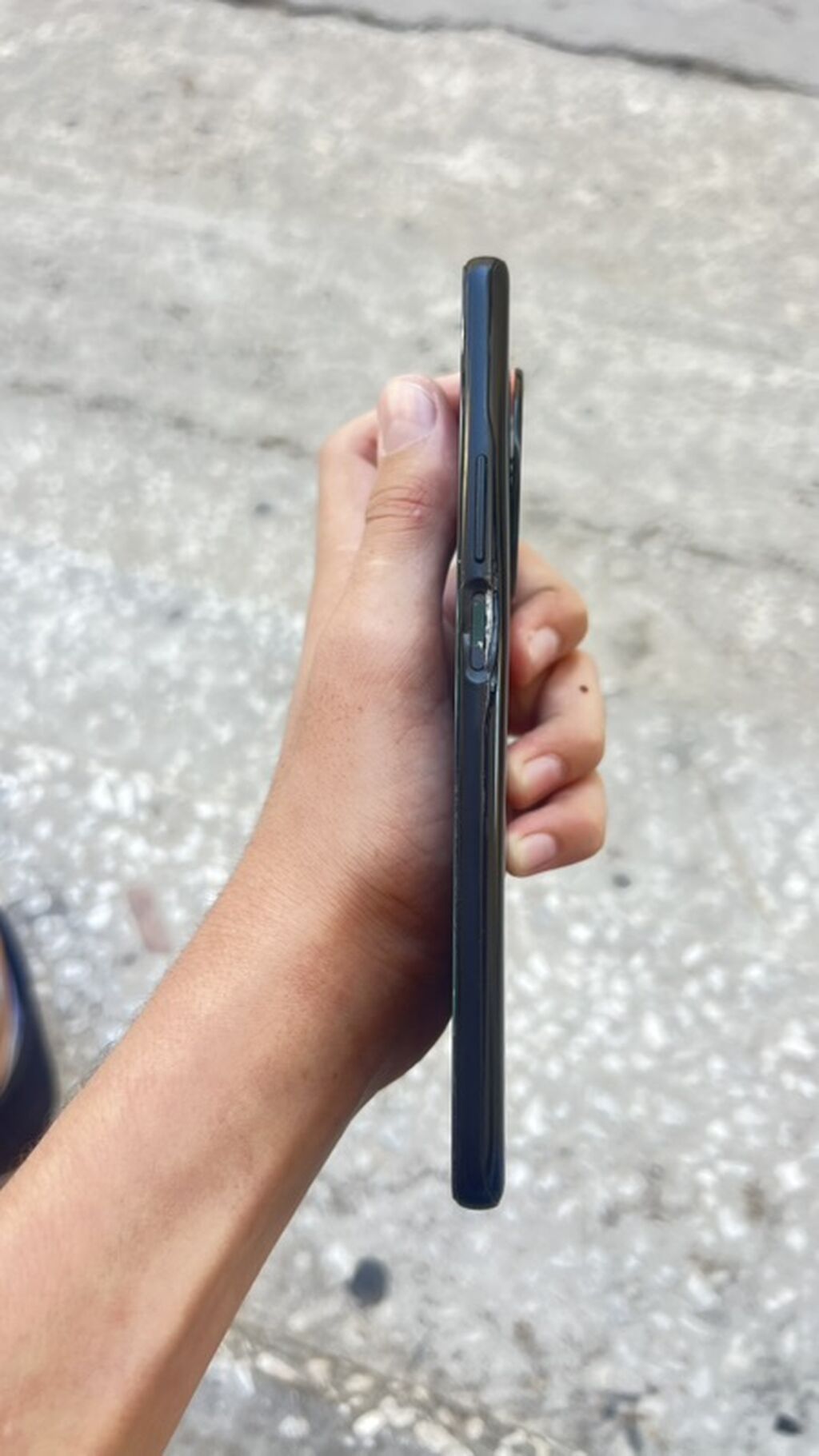 Telfon sade x9 du telfonda iki problem var ekranı işdiyir ama leke var — Digər smartfonlar, Xırdalan (4)