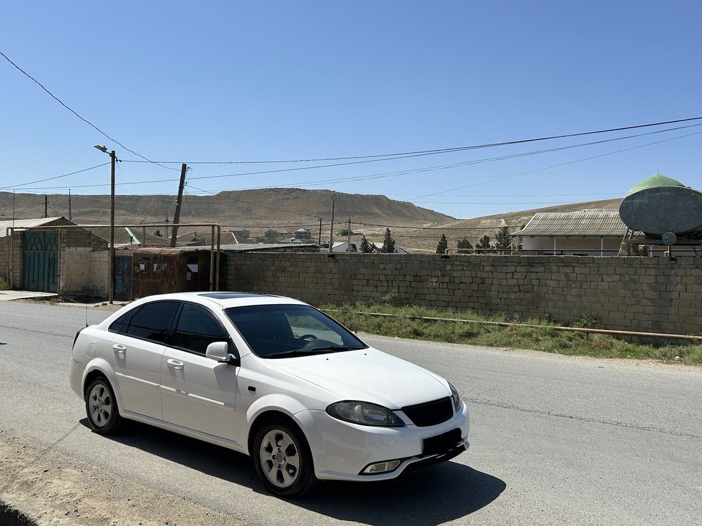 Daewoo Gentra, 1.5 L, 2014 il, 300 000 km — Avtomobillər, Bakı