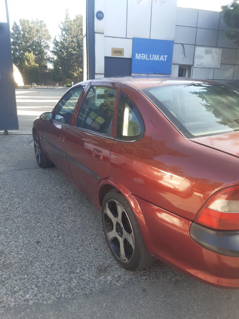 Opel Vectra, 1.8 L, 1997 il, 409 000 km — Avtomobillər, Bakı (3)