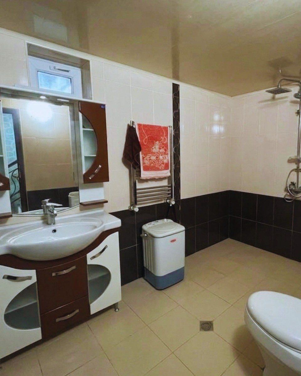 Satılır 10 otaqlı həyət evi/bağ evi 450 m² — Ev, villa, Bakı (10)