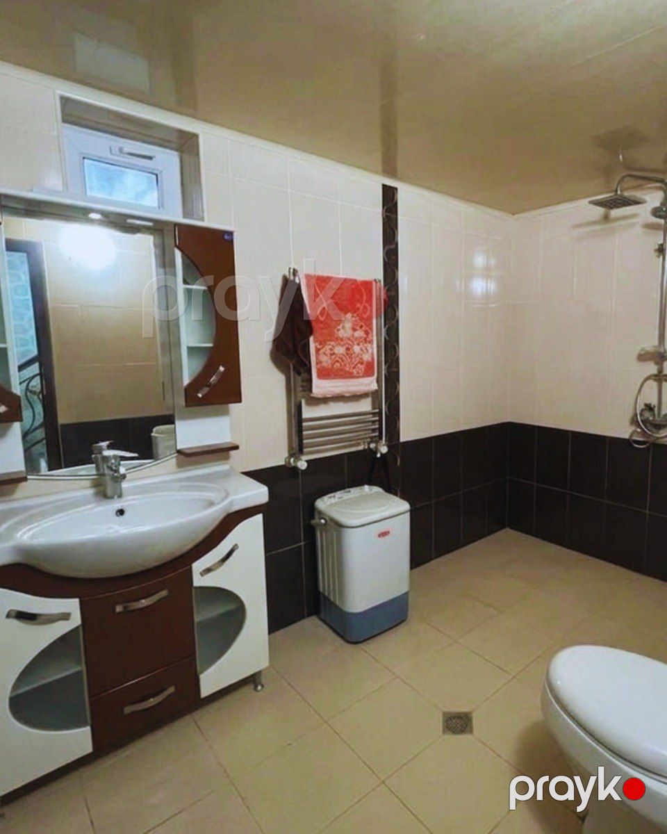 Satılır 10 otaqlı həyət evi/bağ evi 450 m² — Ev, villa, Bakı (10)