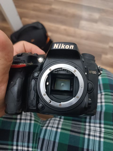 Nikon d7100 fotoaparatı — Bakı