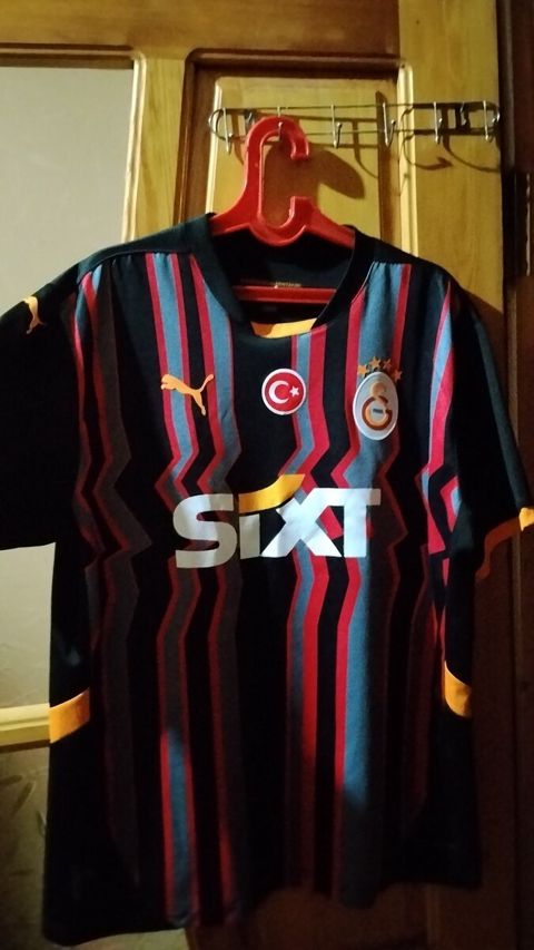 Qalatasaray forması — Bakı