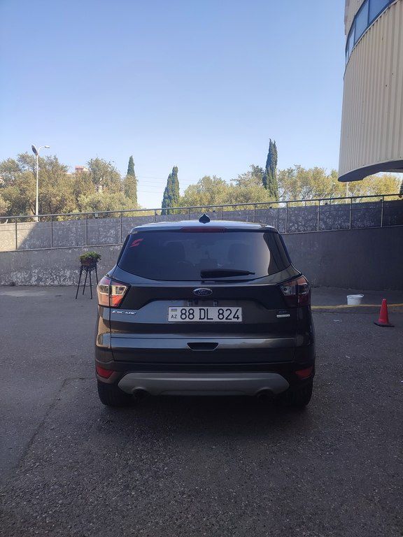 Ford Escape, 1.5 L, 2017 il, 171 000 km — Avtomobillər, Bakı (2)
