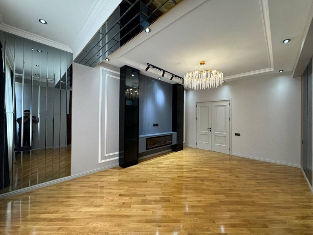 Satılır 4 otaqlı yeni tikili 133 m² — Mənzil, Bakı (2)