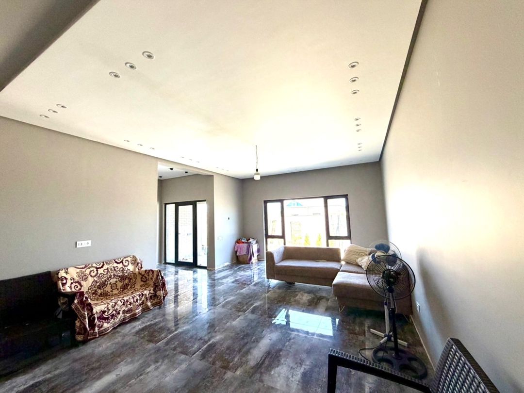 Həyət evi, Vüqar Nəcəfov küç — Ev, villa, Bakı (7)