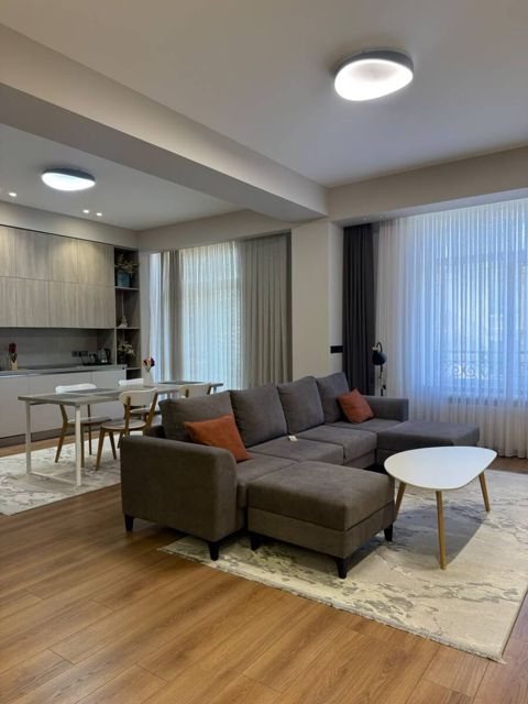 İcarəyə verilir 3 otaqlı yeni tikili 135 m² — Bakı