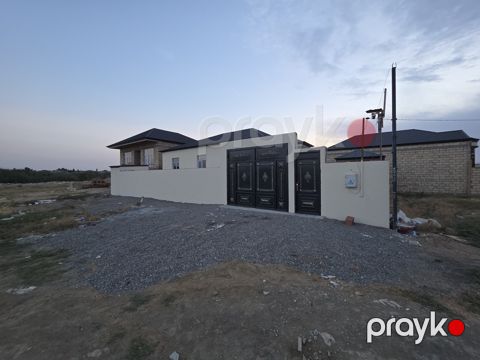 Satılır 4 otaqlı həyət evi/bağ evi 120 m²