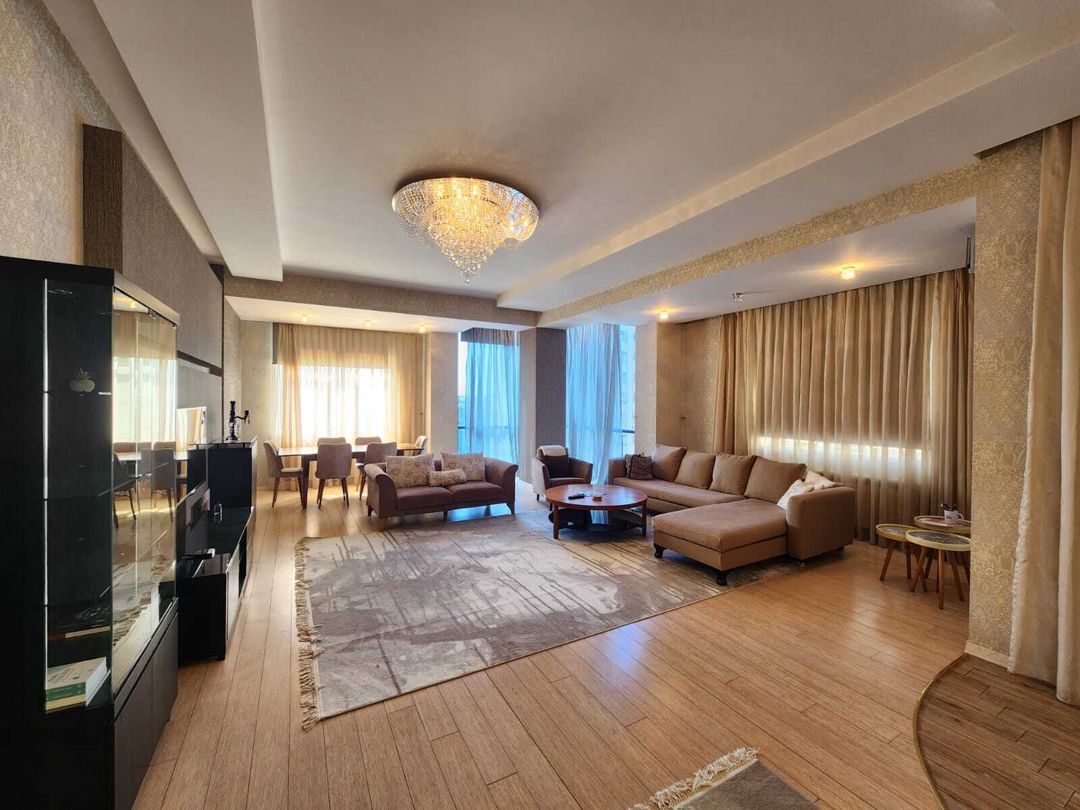 İcarəyə verilir 3 otaqlı yeni tikili 180 m² — Mənzil, Bakı (6)