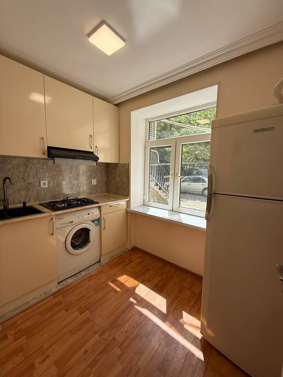Satılır 2 otaqlı köhnə tikili 60 m² — Mənzil, Bakı (3)