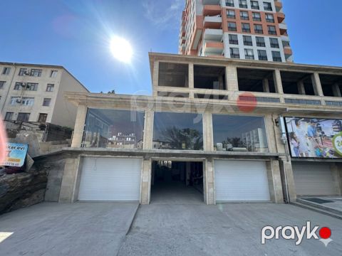 Satılır obyekt 262 m²
