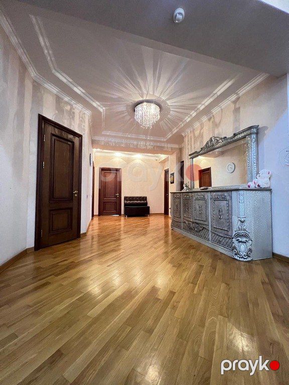 Satılır 4 otaqlı yeni tikili 214 m² — Mənzil, Bakı (5)