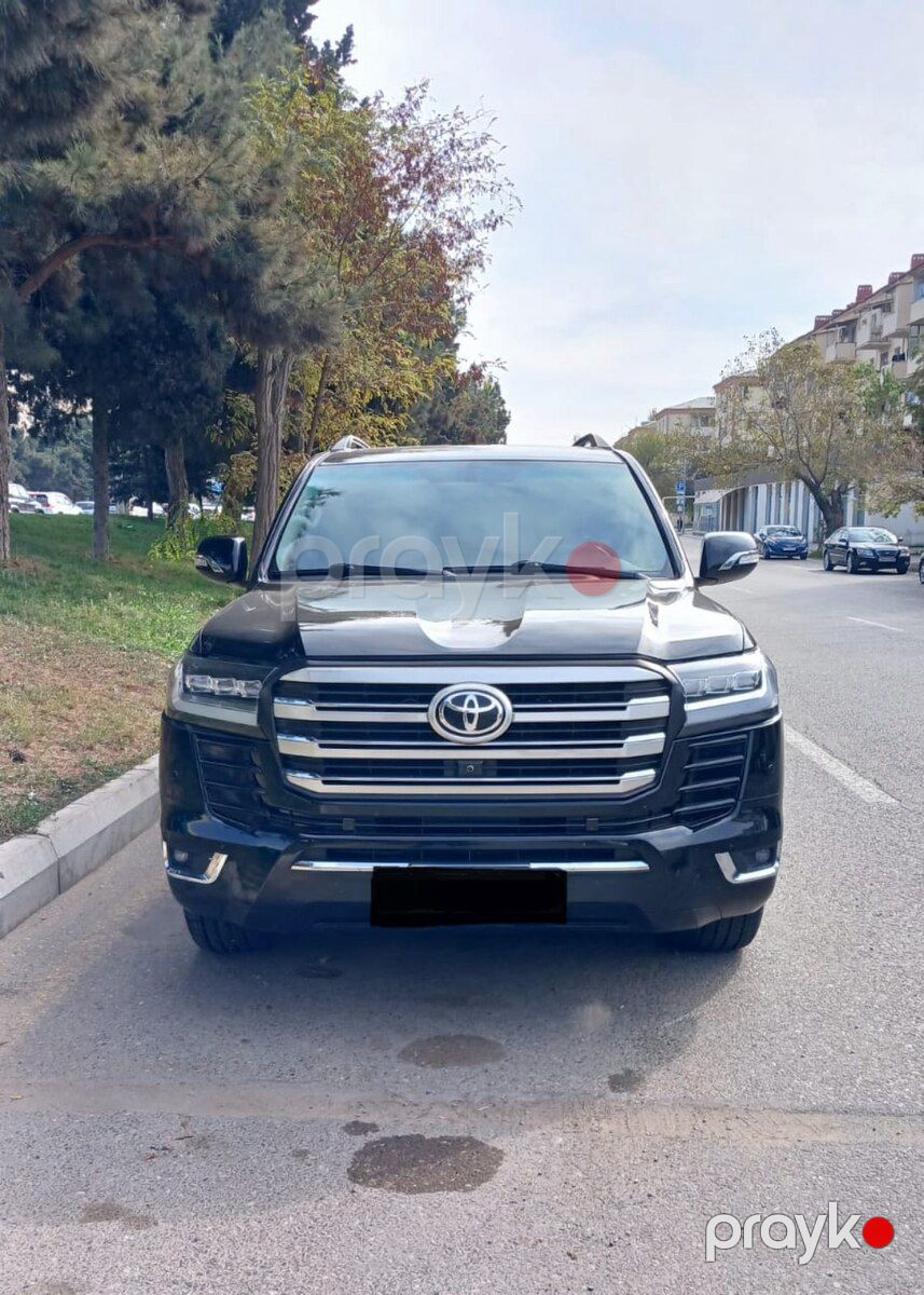 Toyota Land Cruiser 300 icarəsi — Avtomobil icarəsi, Bakı (3)