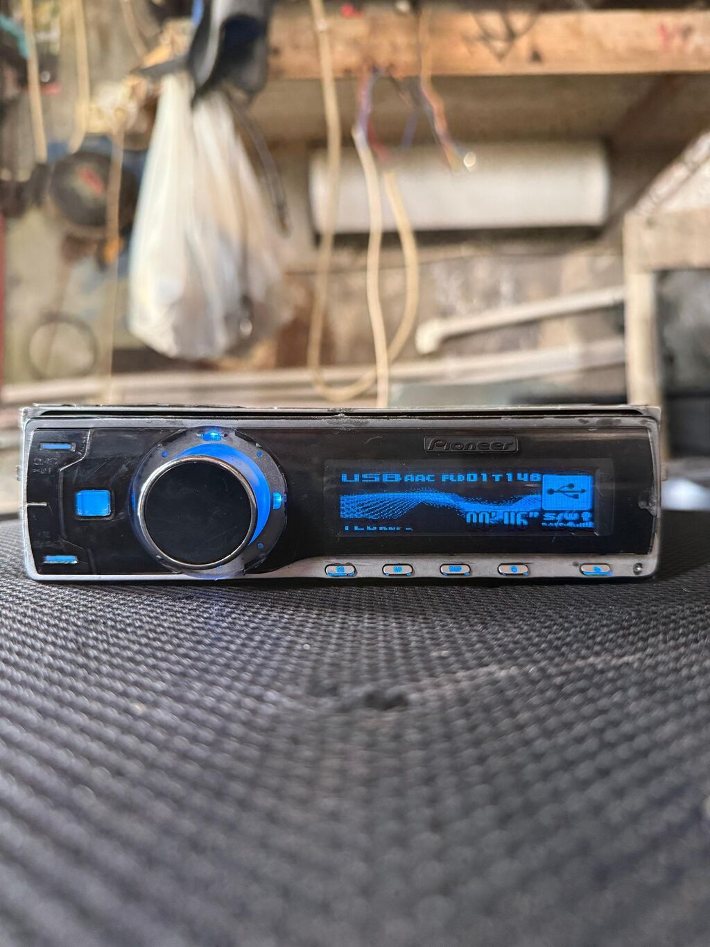 7950 UB satılır dəyərindən aşağı bilənlər bilir USB aux disk — Avtomobil akustikası, Qobu (2)