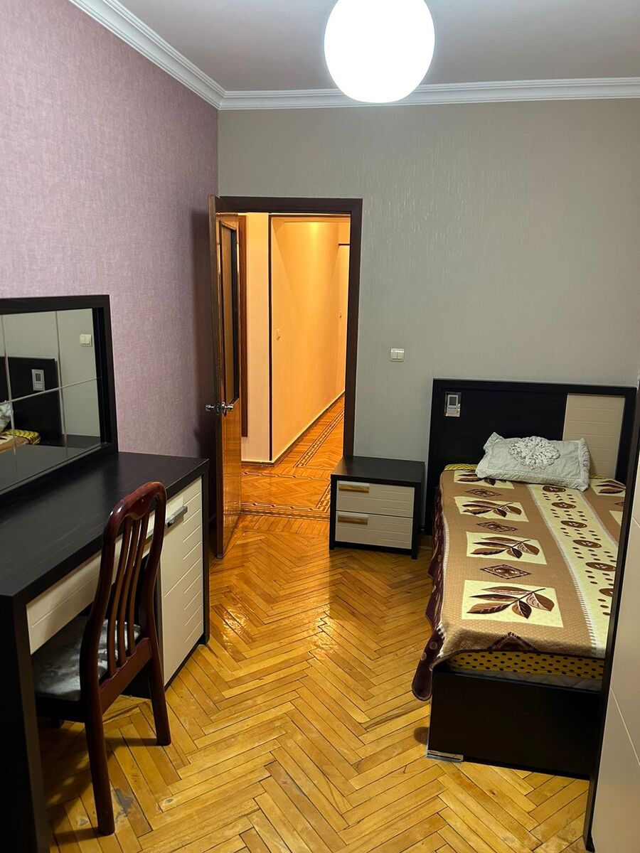İcarəyə verilir 4 otaqlı köhnə tikili 100 m² — Mənzil, Bakı (5)